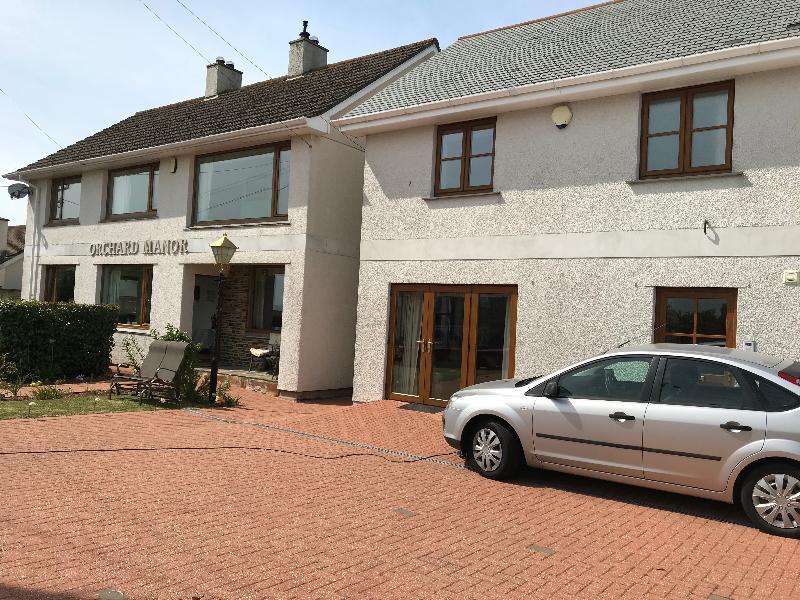 Orchard Manor Hotel Probus Exterior foto